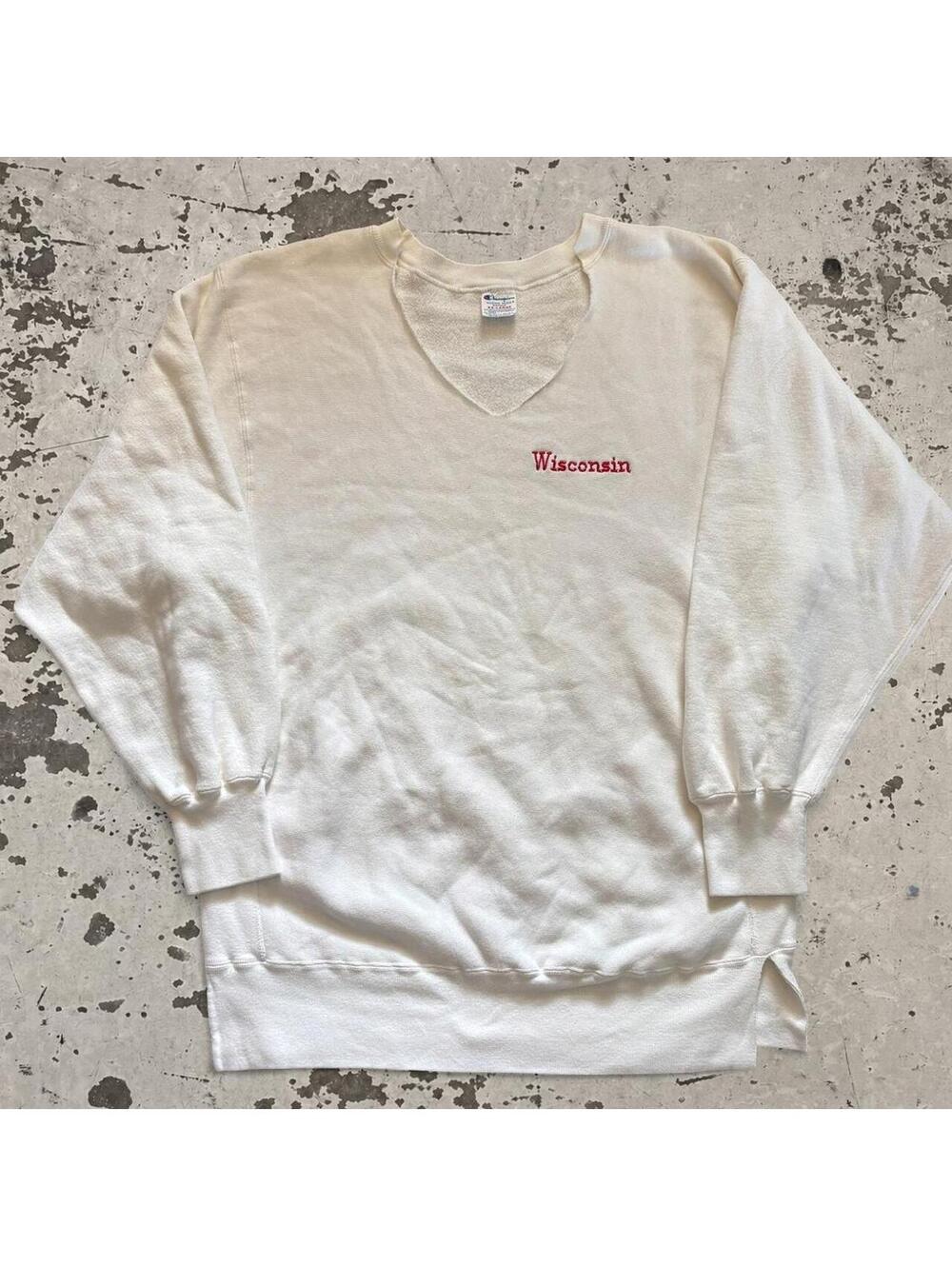Mens Vintage 90s Champion reverse weave Wisconsin crewneck sweatshirt Size XXL.